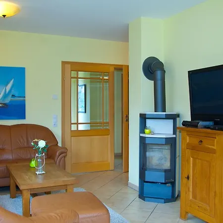 Duenenresidenz - Haus Luisa Glowe